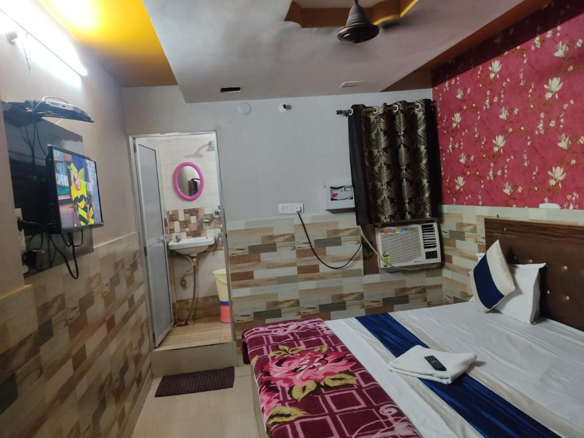 Hotel Sun Shine Inn Лакнау Екстериор снимка