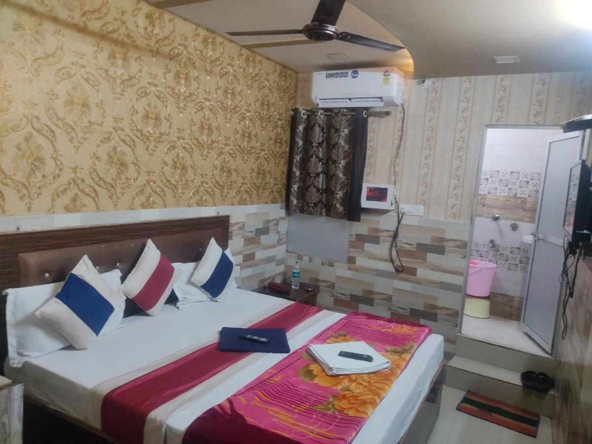 Hotel Sun Shine Inn Лакнау Екстериор снимка